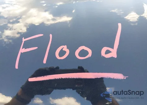 2019 Ram 1500 Laramie 4X4 5'7 Box из США, поврежденный, VIN 1C6SRFJT6KN679215